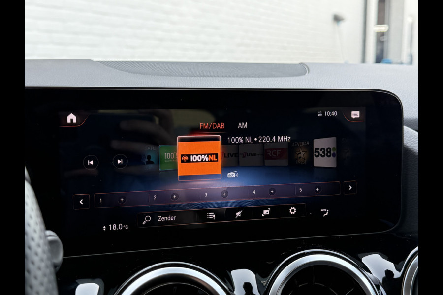 Mercedes-Benz B-Klasse 250 e Business Solution AMG | Trekhaak | Camera | MBUX | DAB+ | LED | 19 inch