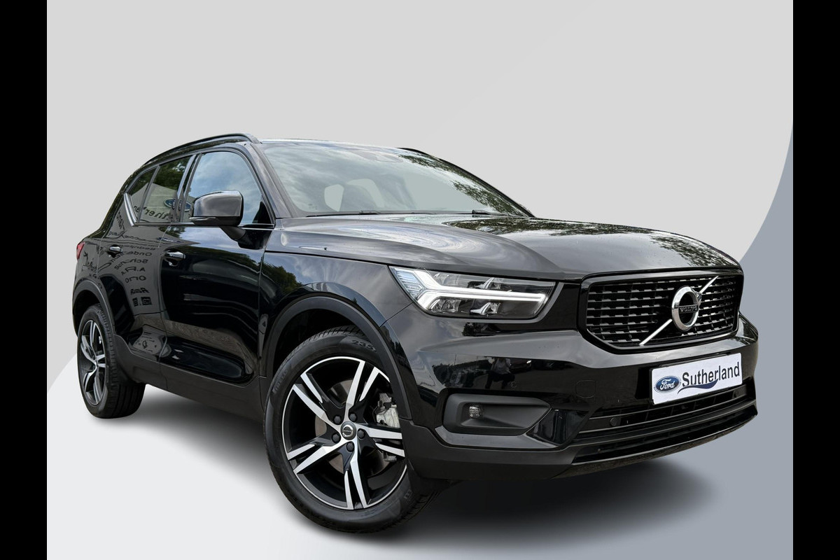 Volvo XC40 1.5 T4 Recharge R-Design 210pk | Parking pack| Draadloos opladen | PHEV | 1.800kg Trekgewicht