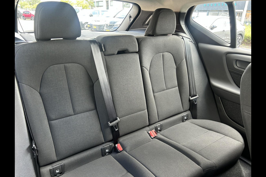 Volvo XC40 1.5 T2 Momentum | Trekhaak | El.achterklep | Stoelverwarming | Apple Carplay | Prijs is rijklaar