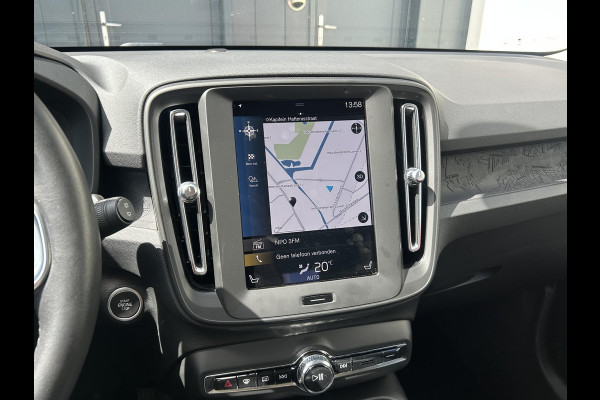 Volvo XC40 1.5 T2 Momentum | Trekhaak | El.achterklep | Stoelverwarming | Apple Carplay | Prijs is rijklaar