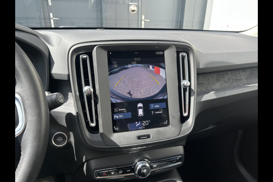 Volvo XC40 1.5 T2 Momentum | Trekhaak | El.achterklep | Stoelverwarming | Apple Carplay | Prijs is rijklaar