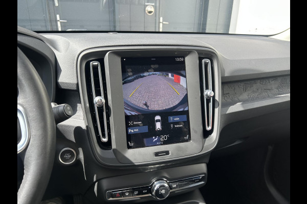 Volvo XC40 1.5 T2 Momentum | Trekhaak | El.achterklep | Stoelverwarming | Apple Carplay | Prijs is rijklaar