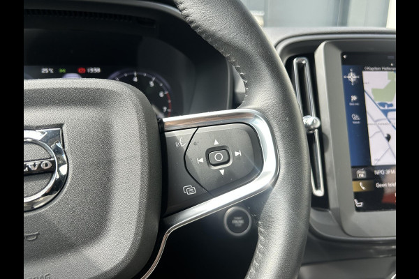 Volvo XC40 1.5 T2 Momentum | Trekhaak | El.achterklep | Stoelverwarming | Apple Carplay | Prijs is rijklaar