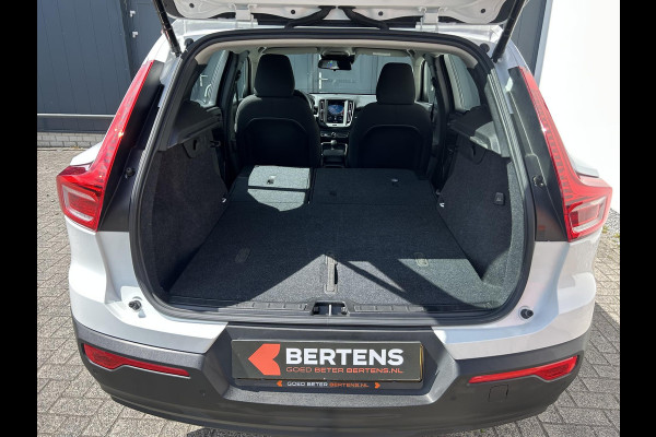 Volvo XC40 1.5 T2 Momentum | Trekhaak | El.achterklep | Stoelverwarming | Apple Carplay | Prijs is rijklaar