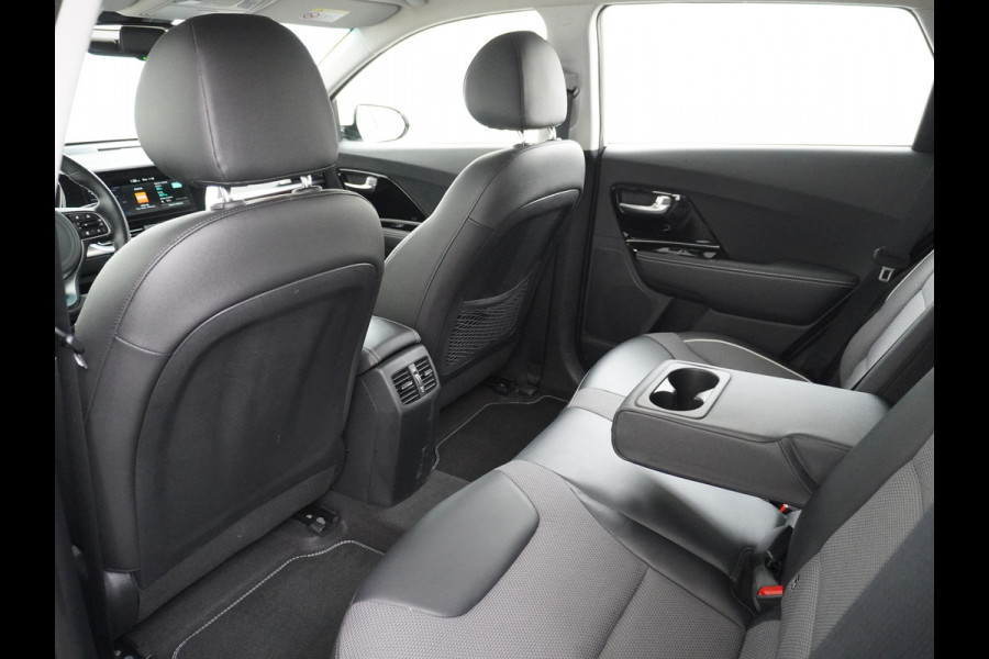 Kia e-Niro DynamicLine 64kWh 204pk Automaat Navi Auto-Pilot Adaptive-Cruise+stop&go Warmtepomp Apple Carplay Android Auto Pdc Led Ecc Keyle Lmv 17" Lane Assist Keyless-go Dwarsverkeerwaarsching Rijstrooksensor met correctie Origin.NLse auto € 44.000 nieuw
