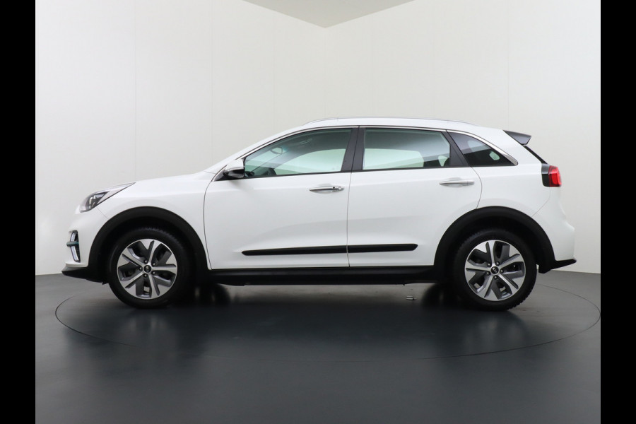 Kia e-Niro DynamicLine 64kWh 204pk Automaat Navi Auto-Pilot Adaptive-Cruise+stop&go Warmtepomp Apple Carplay Android Auto Pdc Led Ecc Keyle Lmv 17" Lane Assist Keyless-go Dwarsverkeerwaarsching Rijstrooksensor met correctie Origin.NLse auto € 44.000 nieuw