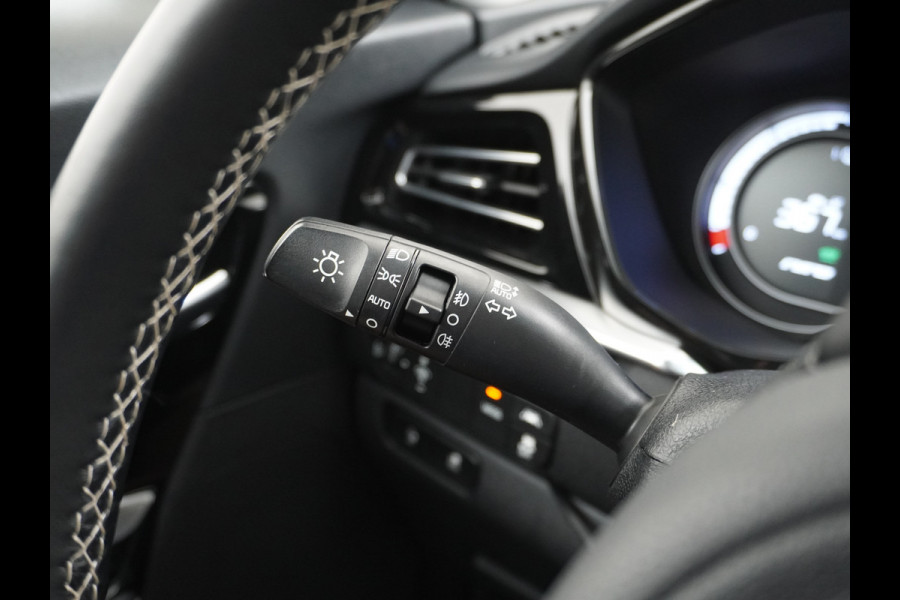 Kia e-Niro DynamicLine 64kWh 204pk Automaat Navi Auto-Pilot Adaptive-Cruise+stop&go Warmtepomp Apple Carplay Android Auto Pdc Led Ecc Keyle Lmv 17" Lane Assist Keyless-go Dwarsverkeerwaarsching Rijstrooksensor met correctie Origin.NLse auto € 44.000 nieuw