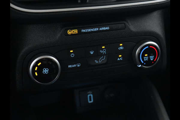 Ford Focus 1.0 EcoBoost Hybrid Trend Edition | Camera | Carplay | Full LED | Navigatie | Airco | Cruise control | Parkeerhulp