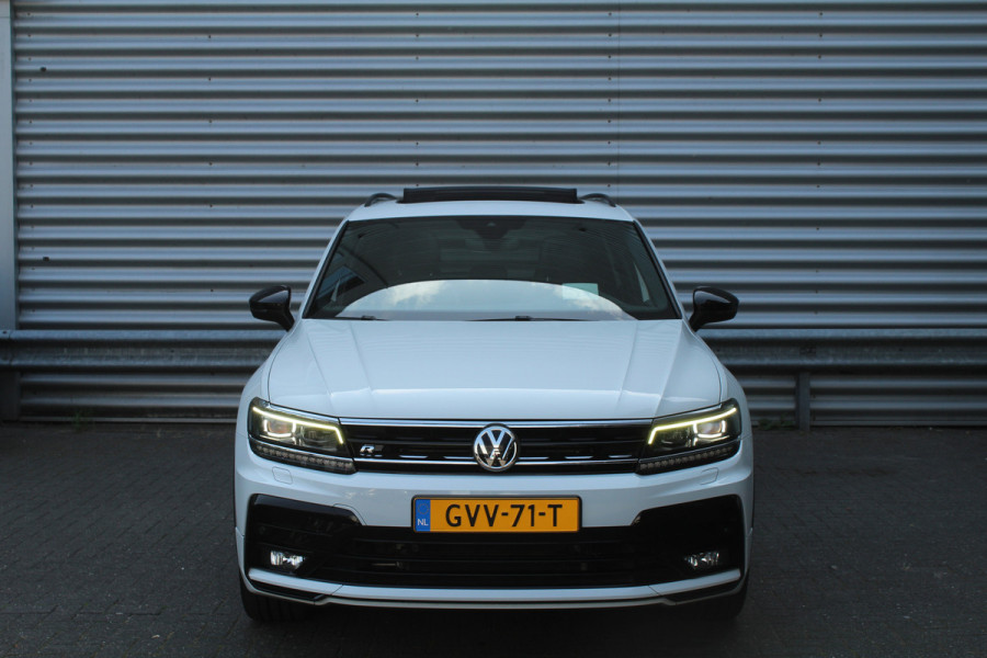 Volkswagen Tiguan 2.0 TSI 230pk 4Motion Highline Business R-Line DSG7 Panoramadak Clima Cruise Navi PDC  Dig. Cockpit HUD El. Klep 20"LMV