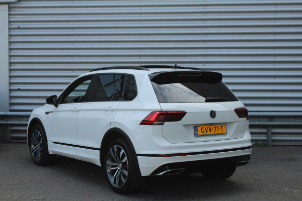 Volkswagen Tiguan 2.0 TSI 230pk 4Motion Highline Business R-Line DSG7 Panoramadak Clima Cruise Navi PDC  Dig. Cockpit HUD El. Klep 20"LMV