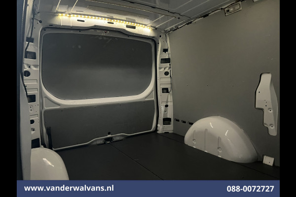 Mercedes-Benz Vito 111 CDI L2H1 *Black-Edition* Euro6 Airco | Camera | Apple Carplay | Android Auto | Leder | Stoelverwarming Cruisecontrol, Bijrijdersbank, Achterklep