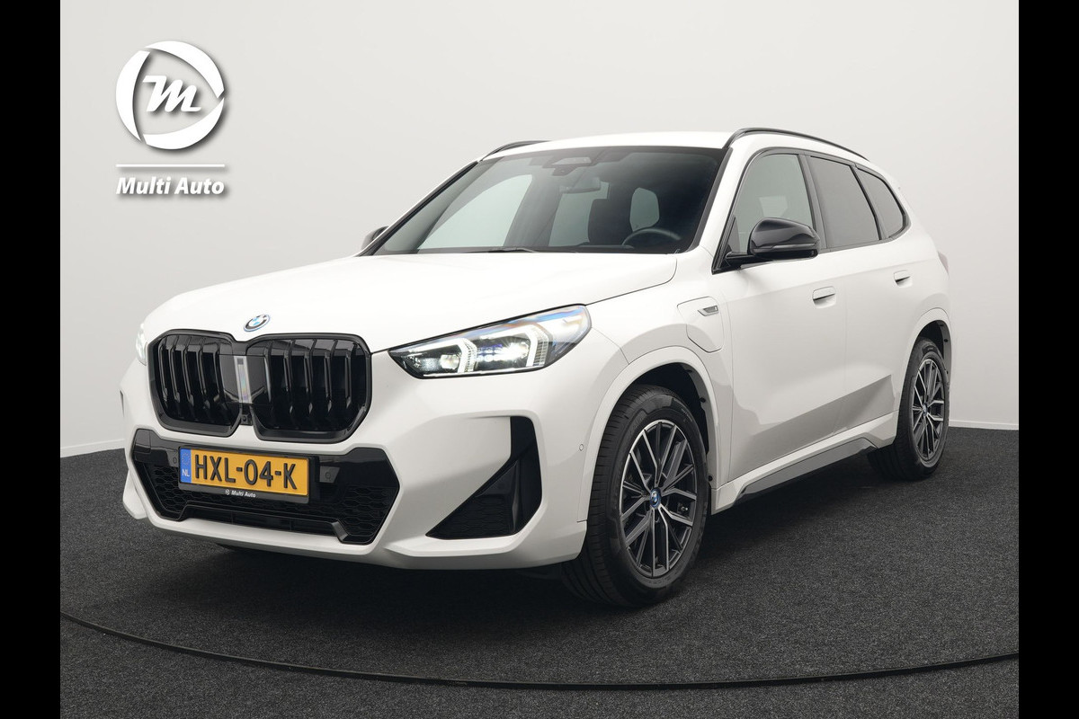 BMW X1 xDrive30e M-sport Plug in Hybrid 327pk PHEV | Adaptive Cruise | Head-up Display | 360 Camera | Carplay | Stoelen Verwarmd | Sfeerverlichting |