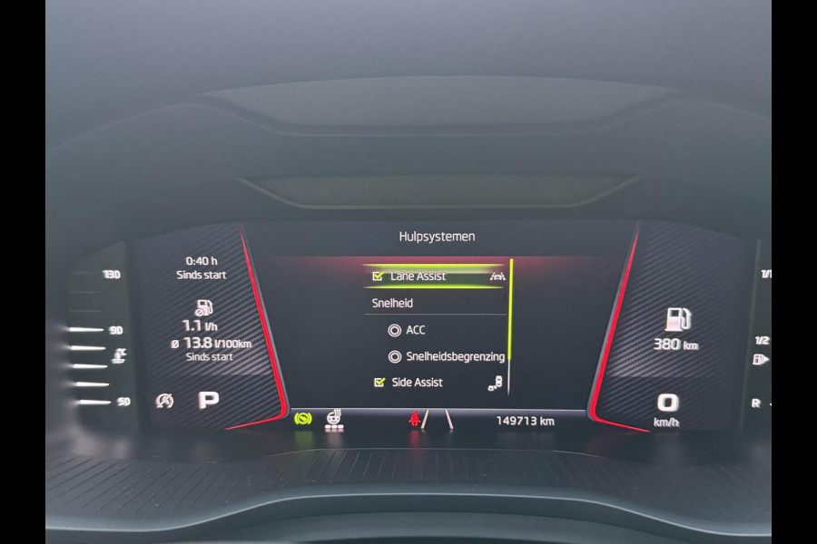 Škoda Kodiaq 1.5 TSI Sportline Automaat | Trekhaak uitklapbaar | Navigatiesysteem | Stoelverwarming | Stuurverwarming | Getint glas | Cruise
