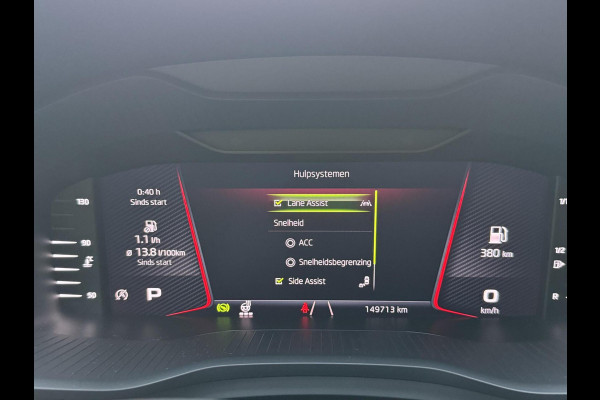 Škoda Kodiaq 1.5 TSI Sportline Automaat | Trekhaak uitklapbaar | Navigatiesysteem | Stoelverwarming | Stuurverwarming | Getint glas | Cruise