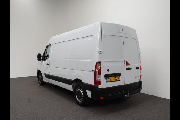 Renault Master T35 2.3 dCi 180PK L2H2 Energy Airco Cruise Control Camera Navi PDC V+A Trekhaak 270° Deuren