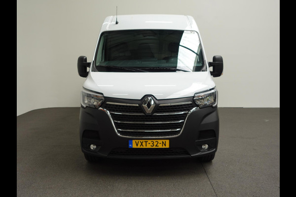 Renault Master T35 2.3 dCi 180PK L2H2 Energy Airco Cruise Control Camera Navi PDC V+A Trekhaak 270° Deuren