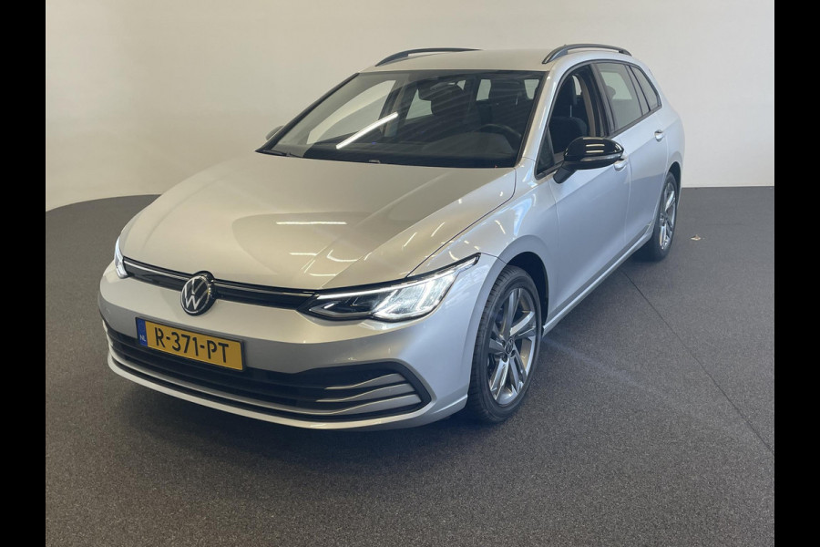 Volkswagen GOLF Variant 1.0 eTSI 110pk DSG Life Automaat | Navigatie | Climate Control | Parkeer sensoren | Cruise control adaptive | Stoelverwarming | Led #