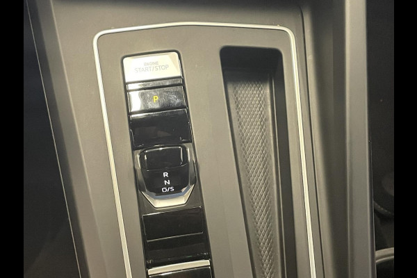 Volkswagen GOLF Variant 1.0 eTSI 110pk DSG Life Automaat | Navigatie | Climate Control | Parkeer sensoren | Cruise control adaptive | Stoelverwarming | Led #
