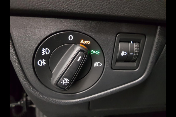 Volkswagen Polo 1.0 TSI Life DSG Nieuw model | Navigatie | Digitale Cockpit | Airco | Parkeer sensoren V+A | LED | Lichtmetalen Velgen