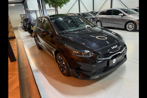 Kia Ceed 1.5 T-GDi DynamicPlusLine Garantie StuurVW StoelVW Camera Carplay Lane ACC Clima Navi DAB Led Rijklaar