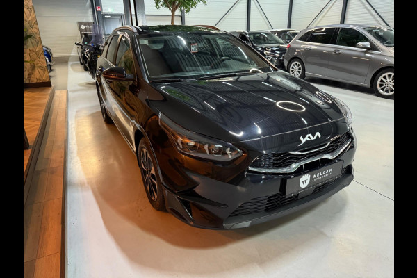 Kia Ceed 1.5 T-GDi DynamicPlusLine Garantie StuurVW StoelVW Camera Carplay Lane ACC Clima Navi DAB Led Rijklaar