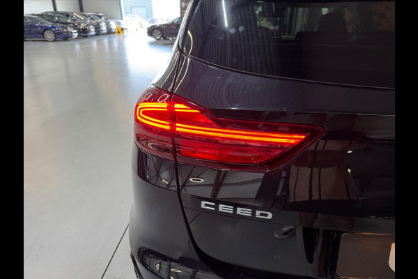 Kia Ceed 1.5 T-GDi DynamicPlusLine Garantie StuurVW StoelVW Camera Carplay Lane ACC Clima Navi DAB Led Rijklaar