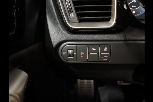 Kia Ceed 1.5 T-GDi DynamicPlusLine Garantie StuurVW StoelVW Camera Carplay Lane ACC Clima Navi DAB Led Rijklaar