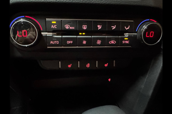 Kia Ceed 1.5 T-GDi DynamicPlusLine Garantie StuurVW StoelVW Camera Carplay Lane ACC Clima Navi DAB Led Rijklaar
