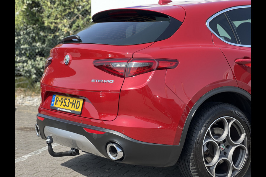 Alfa Romeo Stelvio 2.0 T AWD Special Edition | Trekhaak | Leder | Camera | Memory