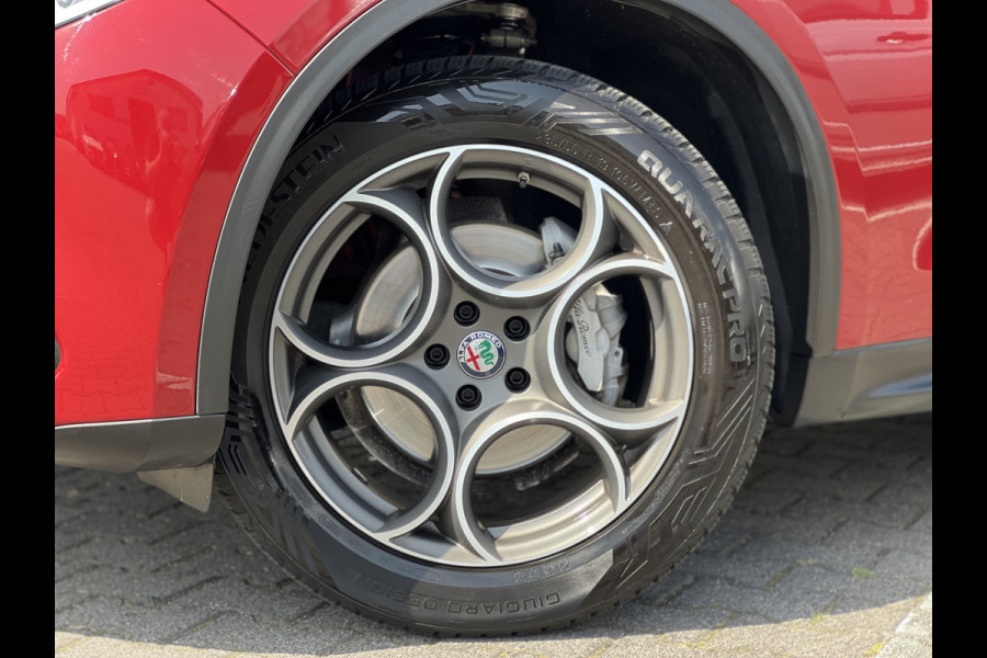 Alfa Romeo Stelvio 2.0 T AWD Special Edition | Trekhaak | Leder | Camera | Memory