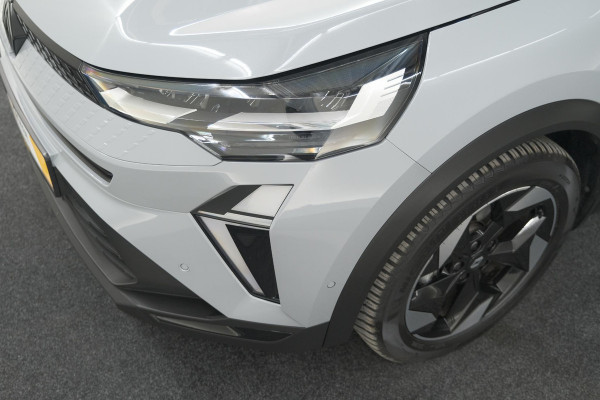 Renault Captur TCe 90 Techno | Nieuw Model | Camera | Harman Kardon | Apple Carplay | Parkeersensoren | 18 Inch Lichtmetalen Velgen