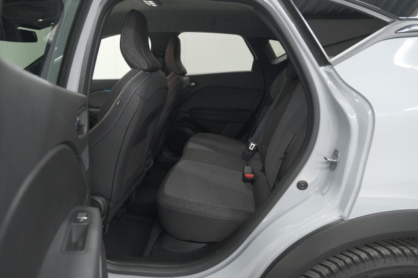 Renault Captur TCe 90 Techno | Nieuw Model | Camera | Harman Kardon | Apple Carplay | Parkeersensoren | 18 Inch Lichtmetalen Velgen