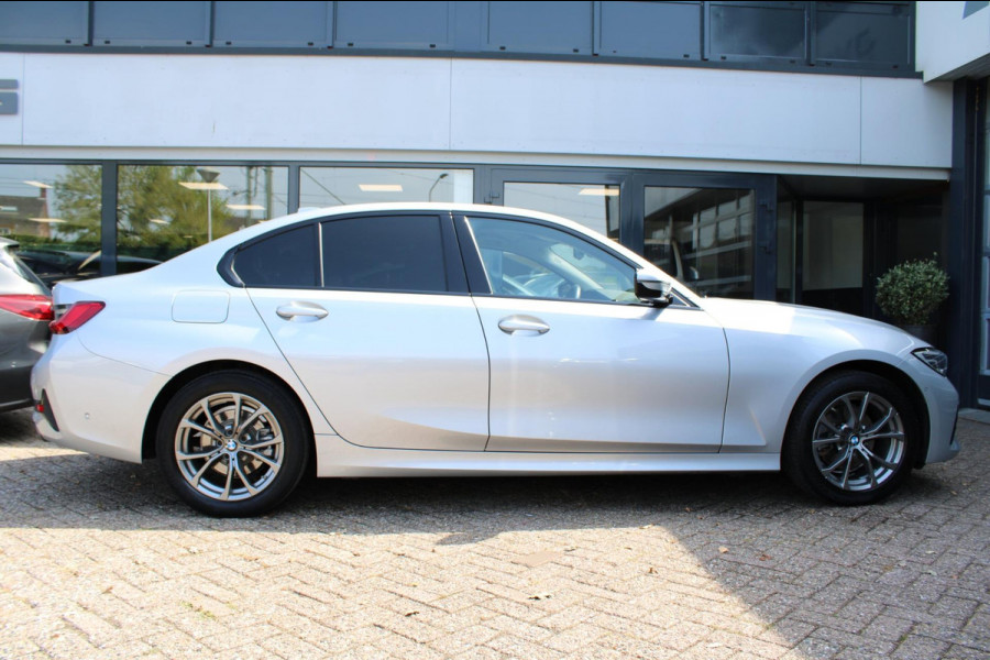 BMW 3-serie 320i High Executive Edition