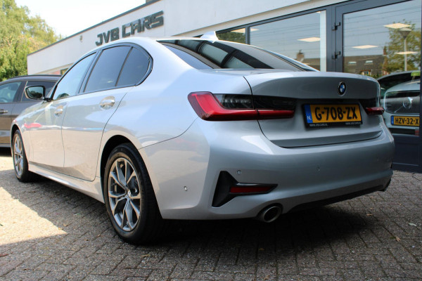 BMW 3-serie 320i High Executive Edition