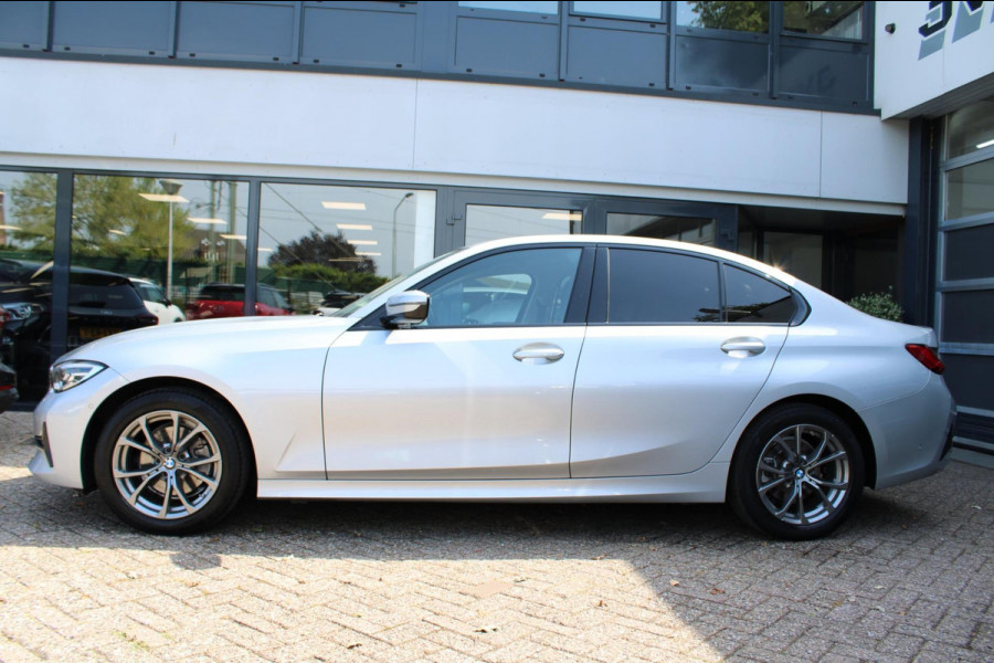 BMW 3-serie 320i High Executive Edition