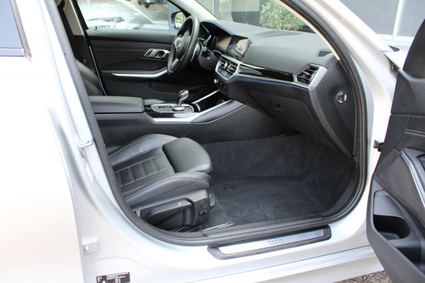 BMW 3-serie 320i High Executive Edition