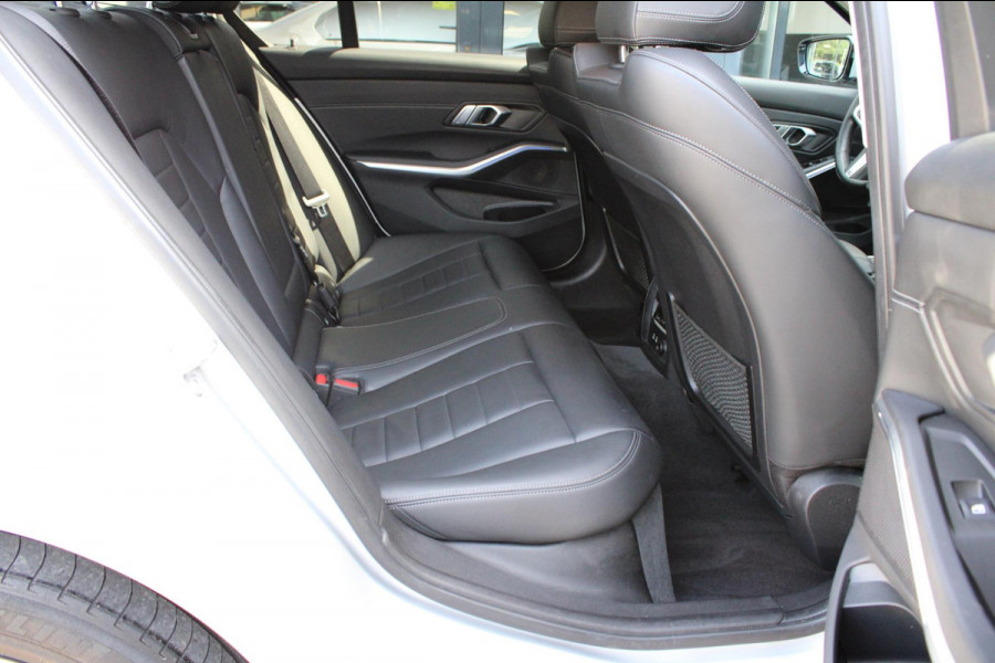 BMW 3-serie 320i High Executive Edition