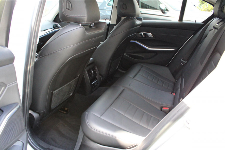 BMW 3-serie 320i High Executive Edition