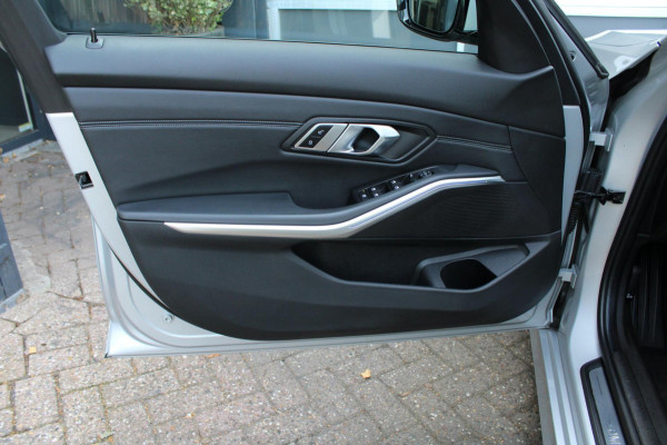 BMW 3-serie 320i High Executive Edition