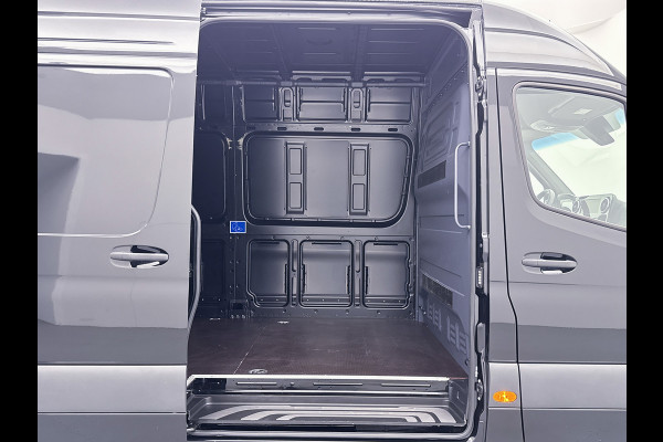 Mercedes-Benz Sprinter 317 1.9 CDI PRO L3H2 24 Maanden Certified Garantie 3500 KG Trekgewicht Navigatie Achteruitrijcamera LED Cruise Control