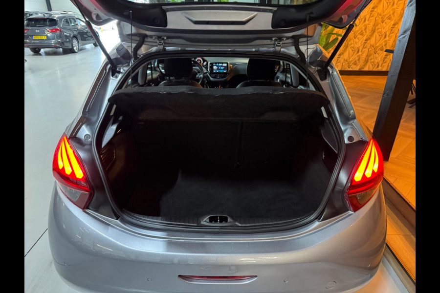 Peugeot 208 1.2 PureTech GT-Line Garantie Pano Camera PDC Cruise Clima Navi Bluetooth Led Rijklaar