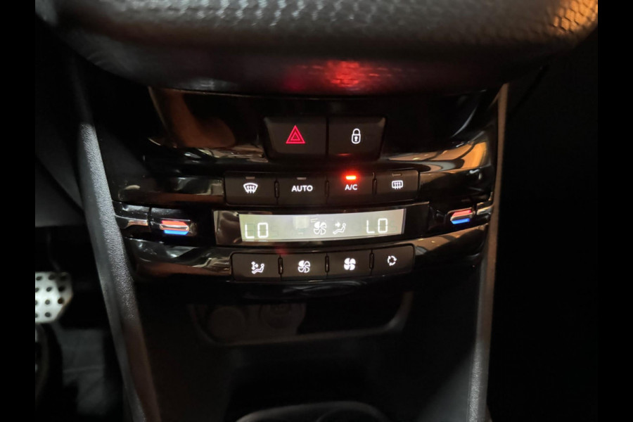 Peugeot 208 1.2 PureTech GT-Line Garantie Pano Camera PDC Cruise Clima Navi Bluetooth Led Rijklaar