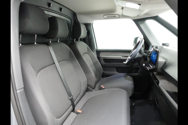 Volkswagen ID. Buzz Cargo 77 kWh 204pk Achterdeuren 3zits LED Cruise control Navigatie/ Apple Carplay
