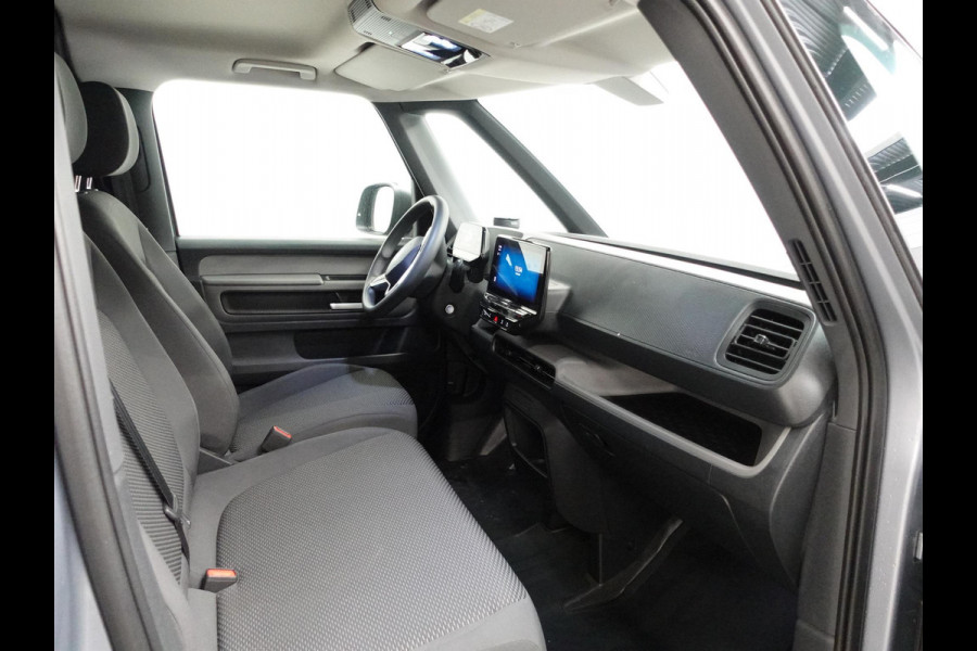 Volkswagen ID. Buzz Cargo 77 kWh 204pk Achterdeuren 3zits LED Cruise control Navigatie/ Apple Carplay