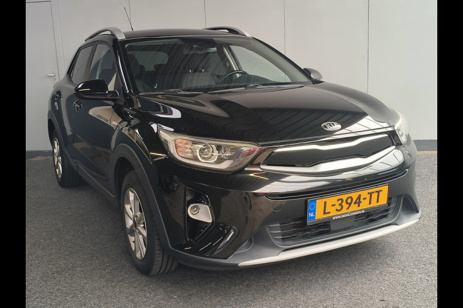 Kia Stonic 1.2 MPi Design Edition uit 2018 Rijklaar + 12 maanden Bovag-garantie Henk Jongen Auto's in Helmond,  al 50 jaar service zoals 't hoort!