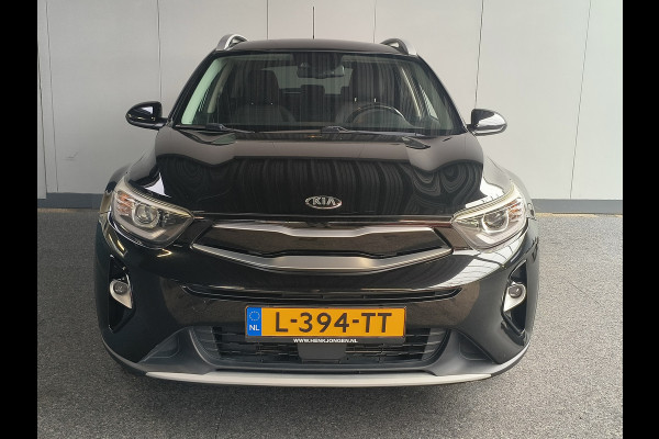 Kia Stonic 1.2 MPi Design Edition uit 2018 Rijklaar + 12 maanden Bovag-garantie Henk Jongen Auto's in Helmond,  al 50 jaar service zoals 't hoort!