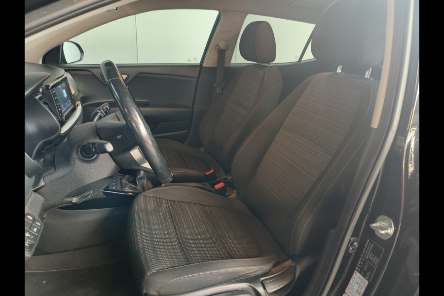 Kia Stonic 1.2 MPi Design Edition uit 2018 Rijklaar + 12 maanden Bovag-garantie Henk Jongen Auto's in Helmond,  al 50 jaar service zoals 't hoort!