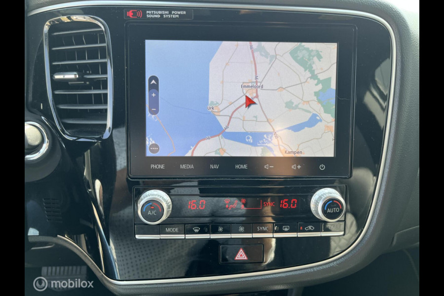 Mitsubishi Outlander 2.4 PHEV Instyle|trekhaak|zonnedak|leer