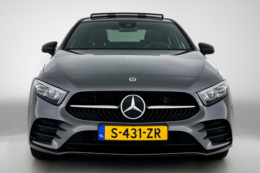 Mercedes-Benz A-Klasse 250 e Business Solution AMG Limited (Goed OnderH, Panorama, SfeerV, Carplay, Lane Assist, Navi, StoelV, Etc