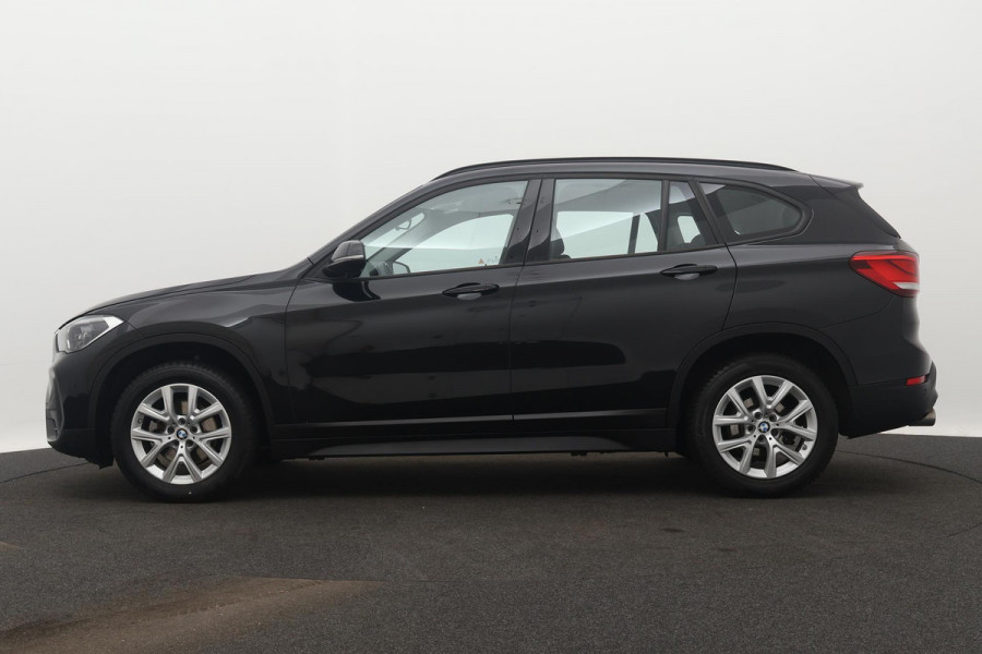 BMW X1 SDrive18i Business Edition OPRUIMPRIJS!!|Dealer onderH|NL-Auto| HEAD-UP | Cruise control|Climate Contr| ETC